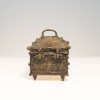 Cofre antiguo de bronce - Imagen 2